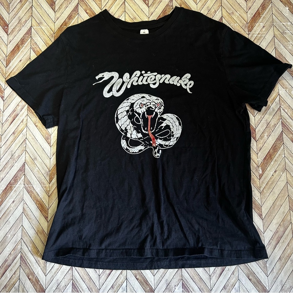 Whitesnake Band Graphic Tee. Black & White Size XL.